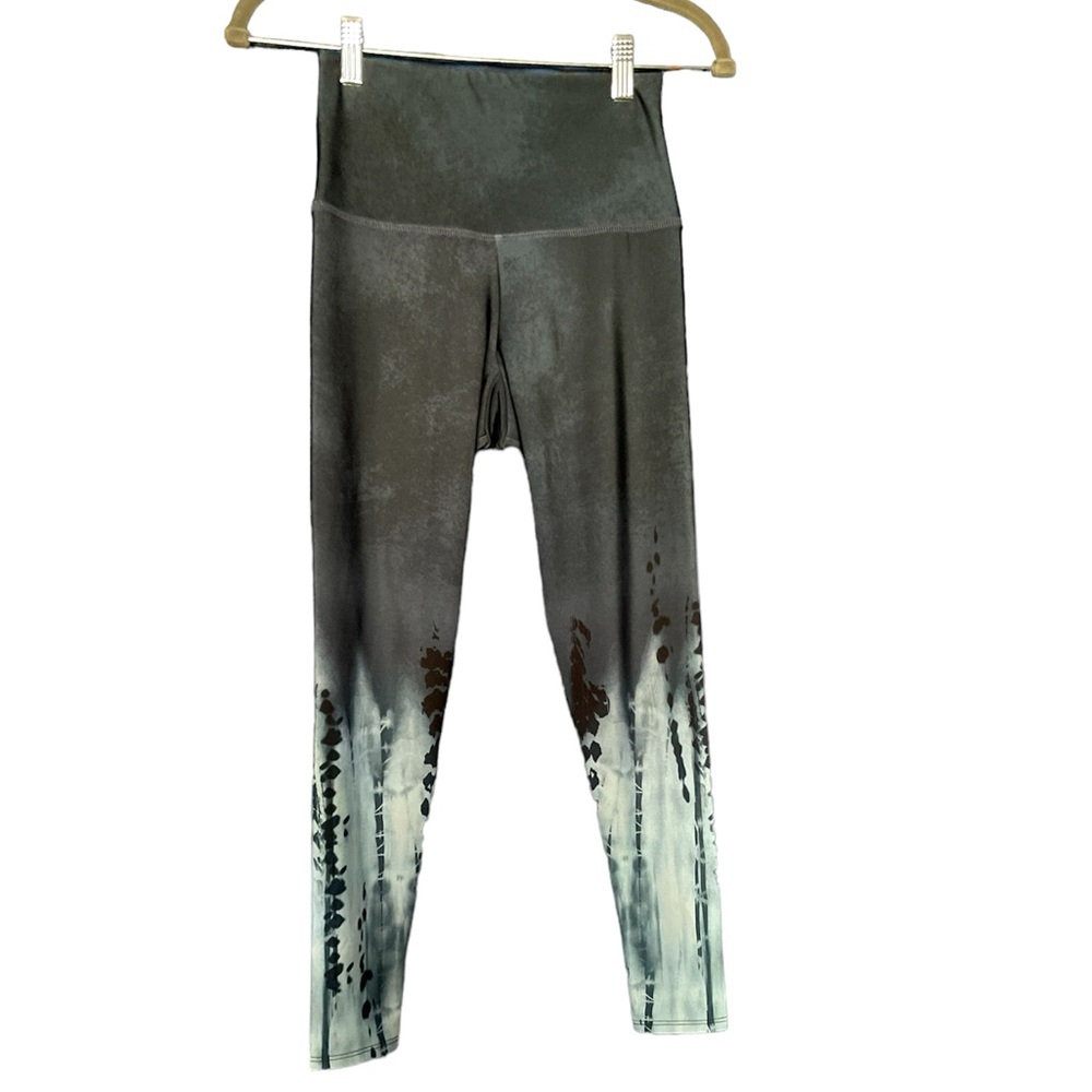 Onzie watercolour leggings yoga